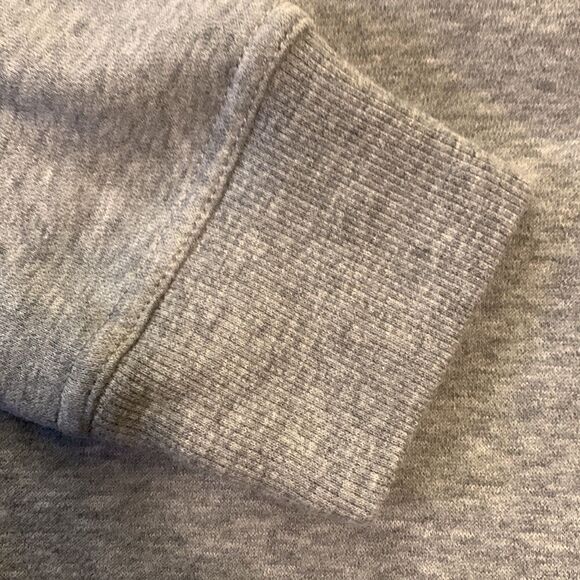 CHAMPION, pullover sweat shirt, cotton blend, like new, crew neck, Small - Picture 4 of 14